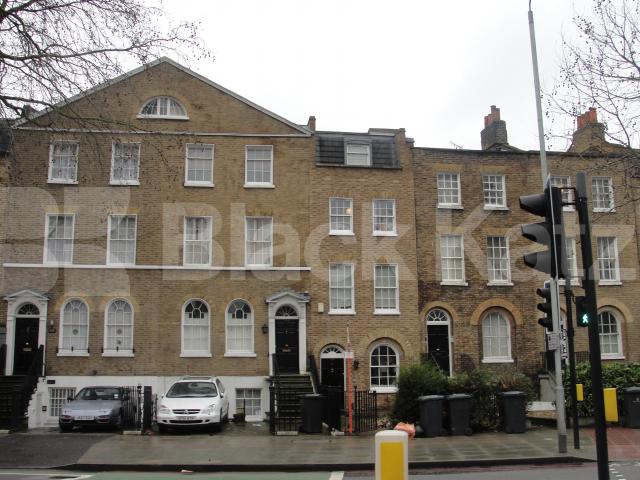 			NEW INSTRUCTION, 4 Bedroom, 1 bath, 1 reception Terraced House			 Kennington Road, Kennington